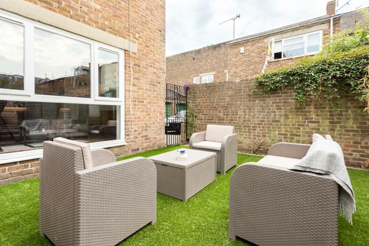 The Century Chalet - Contemporary 2Bdr Townhouse With Parking Lejlighed Oxford Eksteriør billede